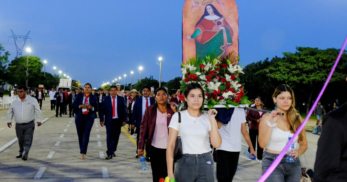 Entrada folclórica de la Virgen del Socavón (Foto: FolkloMedia) 