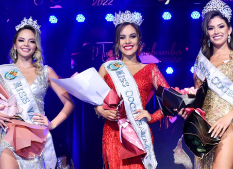 Camila Cáceres, Miss Valle; Fernanda Pavisic, exmiss Cochabamba; y Stephanie Terrazas, Srta. Cochabamba