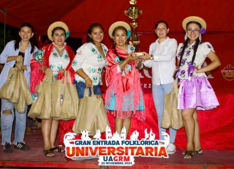 Comadres Bandeñitas Santa Cruz (Foto: EFU 2023)