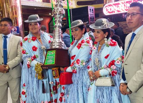 Rosas de Viacha Los Legítimos ganadores del Gran Poder (Foto: Mediabol) 