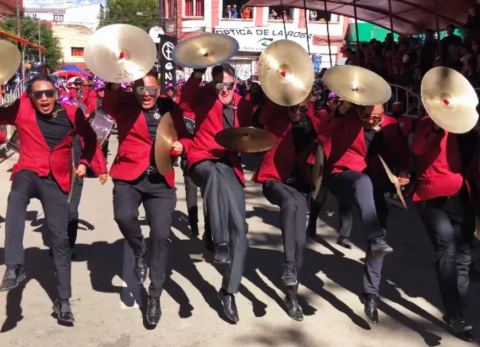 Presentación de Pendek's Band de Oruro (Foto: Captura)