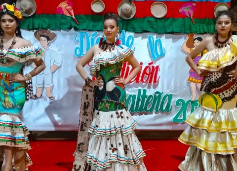 Reinas de la Día de la Tradición Riberalteña (Foto: GAMR) 