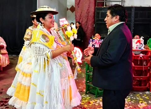 Coronación de Brissa Ruiz, Morenada Chacaltaya 97.16 (Foto: Captura)
