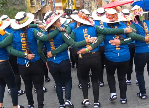 Prácticas de los folcloristas del Gran Poder (Foto: Mediabol) 