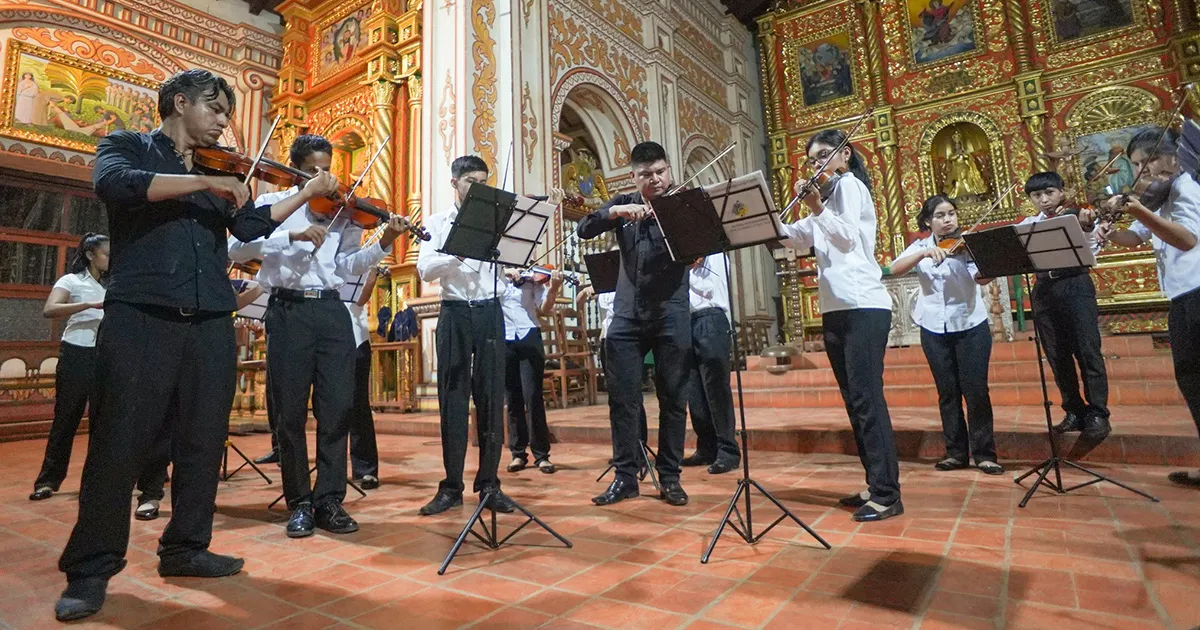 Orquesta Sinfónica Paz y Bien (Foto: APAC Bolivia) 