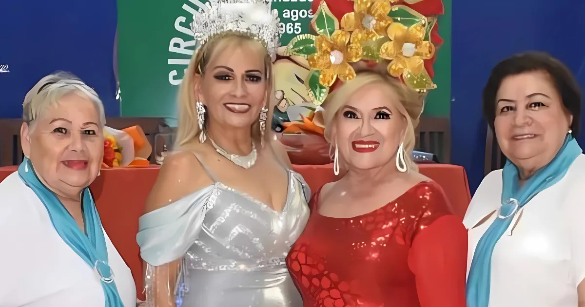 Presentación de la Reina del Carnaval de Antaño Gladis I (Foto ACCC)