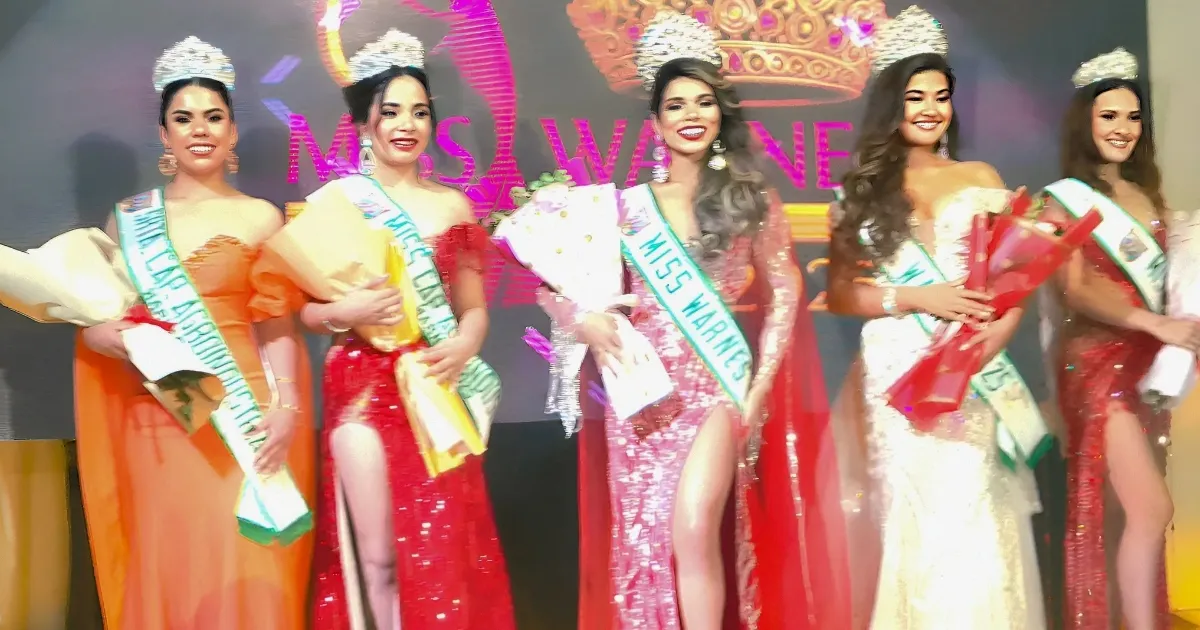Ganadoras del Miss Warnes 2025 (Foto: Mario Garrido) 