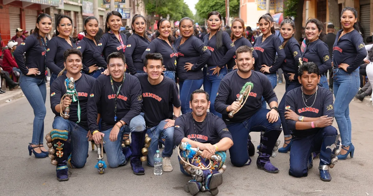 Sambos Caporales Bloque Santa Cruz (Foto: Mediabol) 