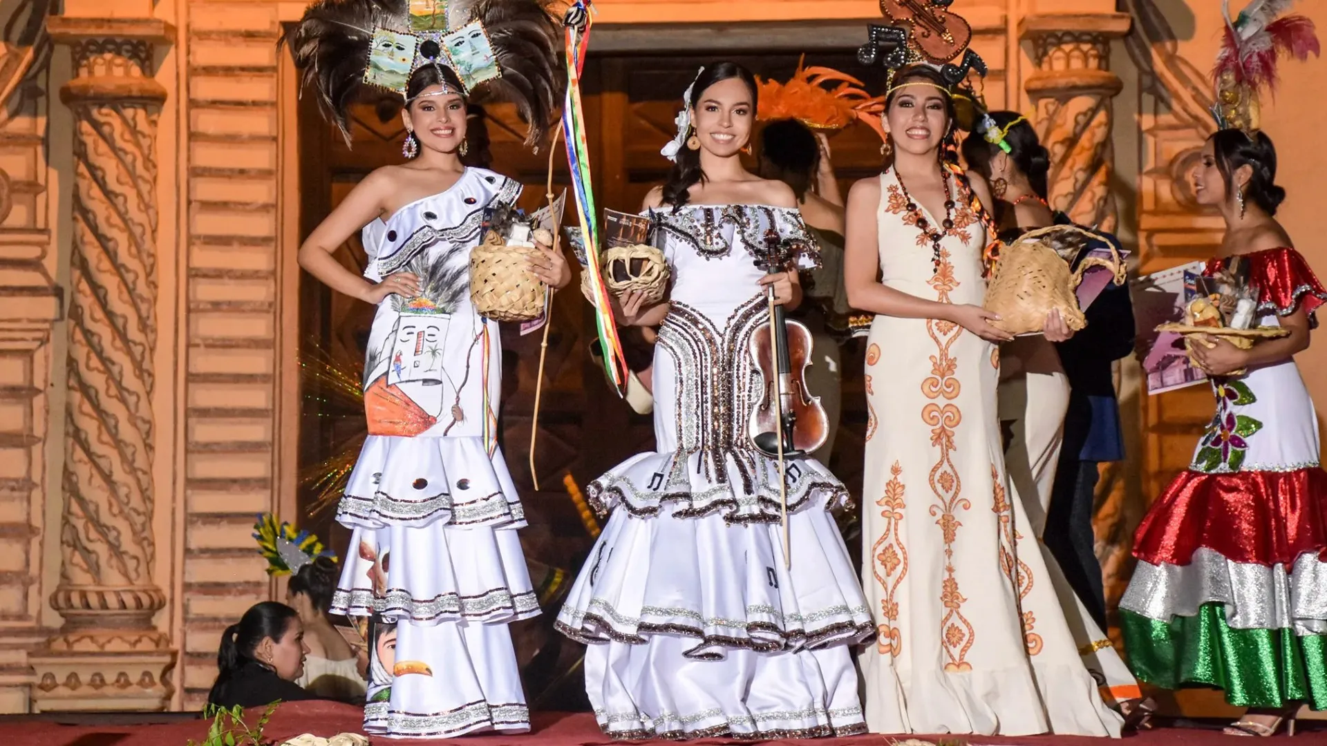Trajes típicos de la Chiquitania (Foto: Miss Chiquitania) 