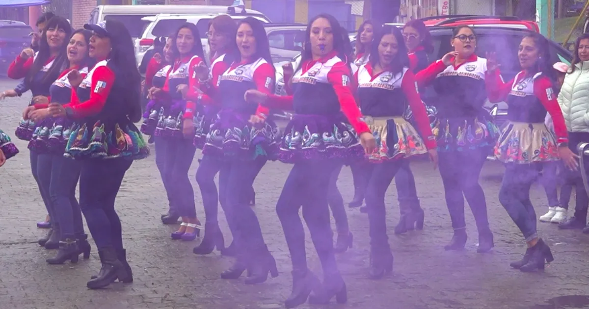 Sambos Caporales Bloque Illimani (Foto: Mediabol) 