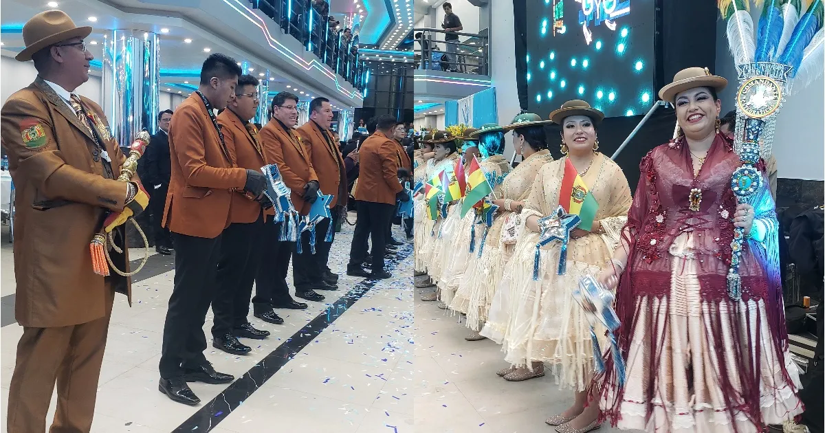 Guías de los Catedráticos del Gran Poder (Foto: Mediabol)